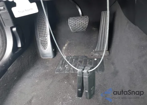 2010 BMW 328I I из США, поврежденный, VIN WBAPH7G50ANM52162